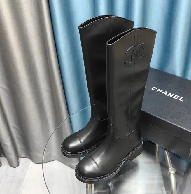 hype Chanel Boots