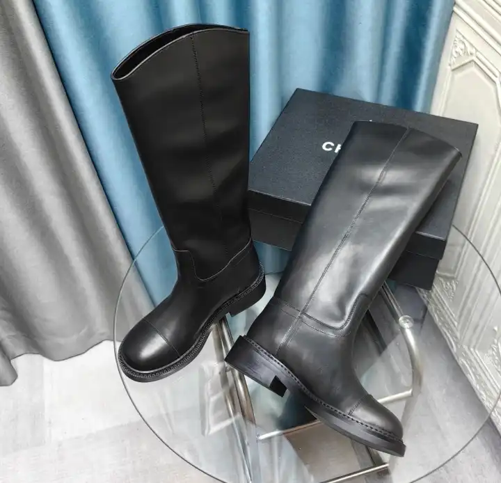 hype Chanel Boots