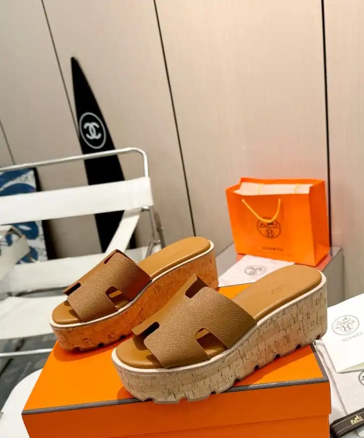 hype Hermes Slippers