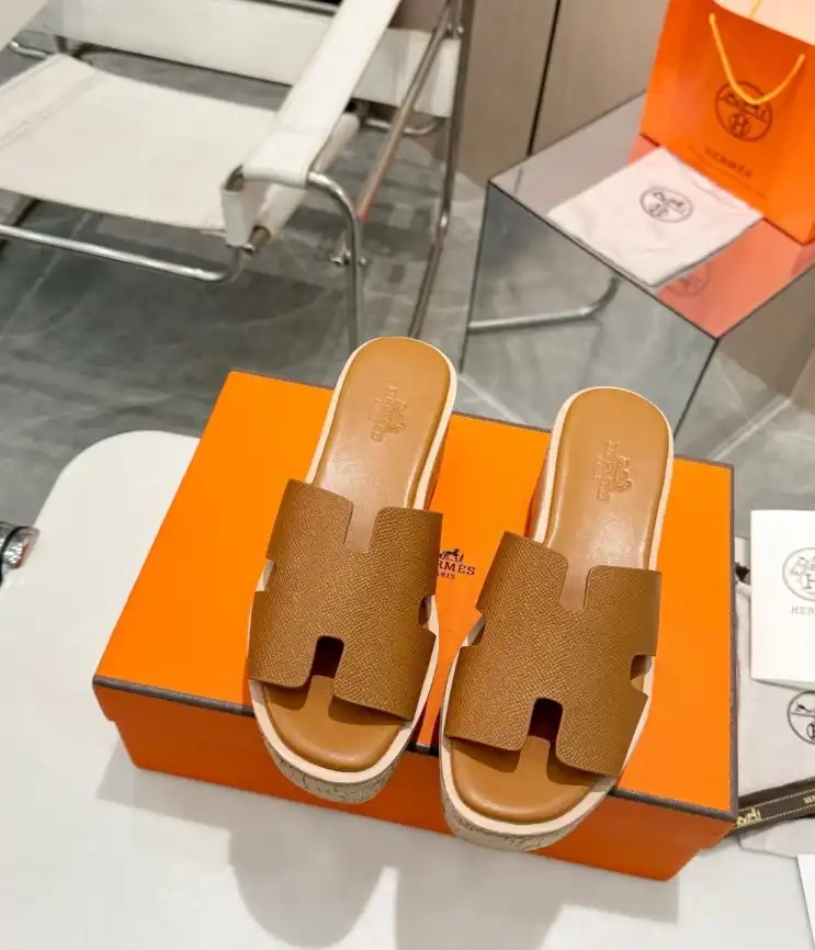 hype Hermes Slippers