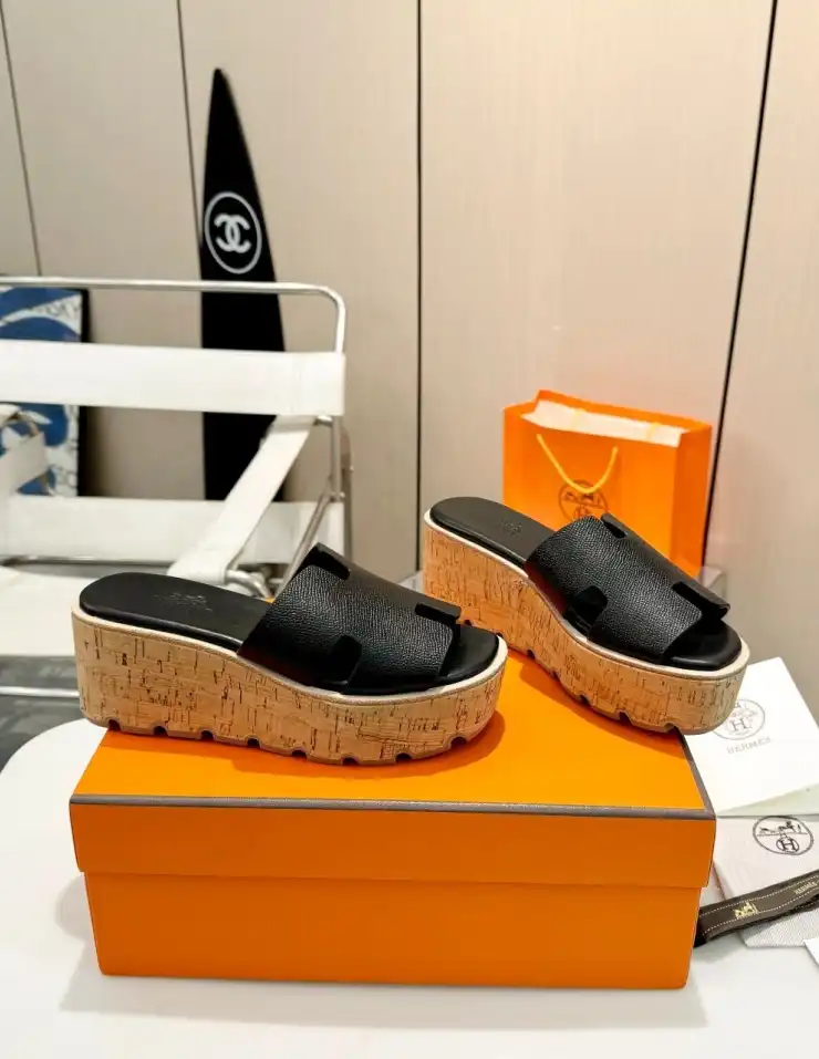 hype Hermes Slippers