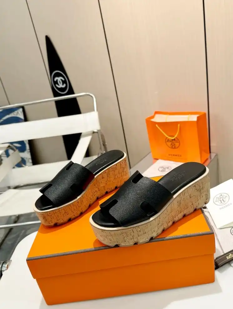 hype Hermes Slippers