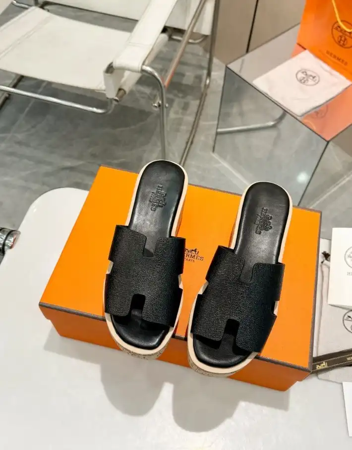 hype Hermes Slippers