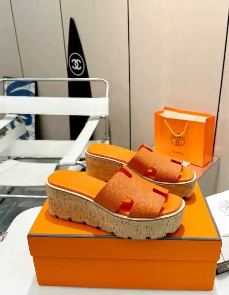 hype Hermes Slippers