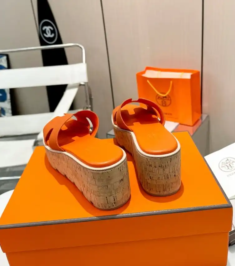 hype Hermes Slippers