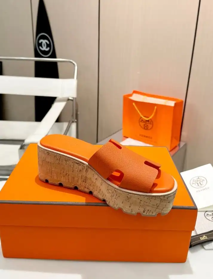 hype Hermes Slippers