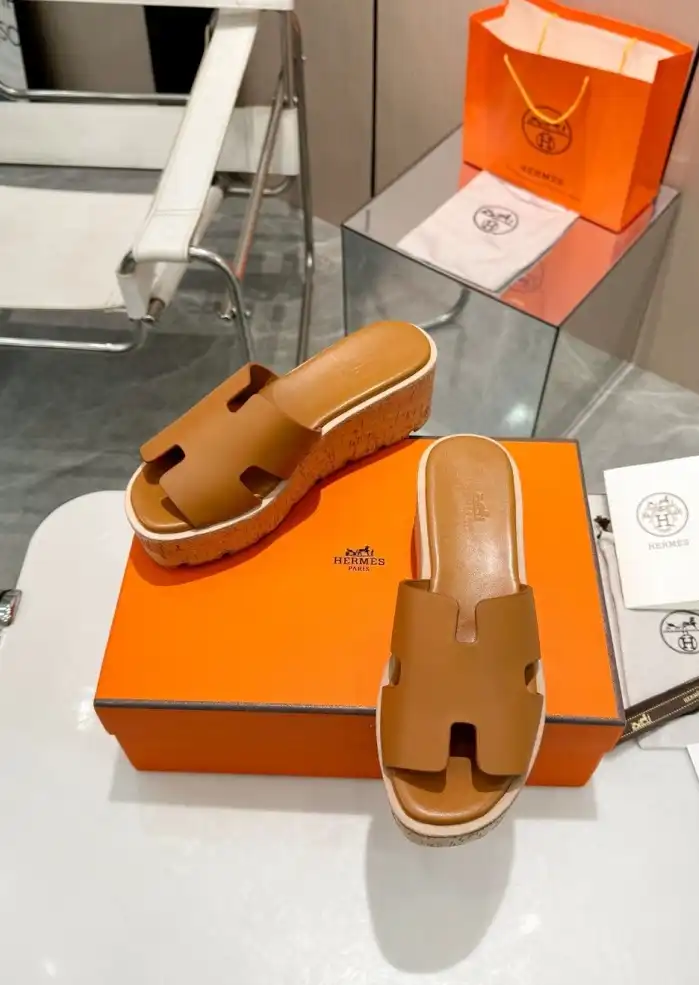 hype Hermes Slippers