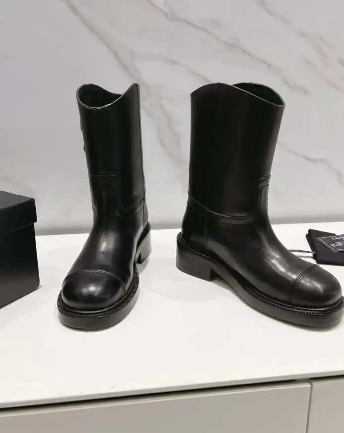 hype Chanel Boots