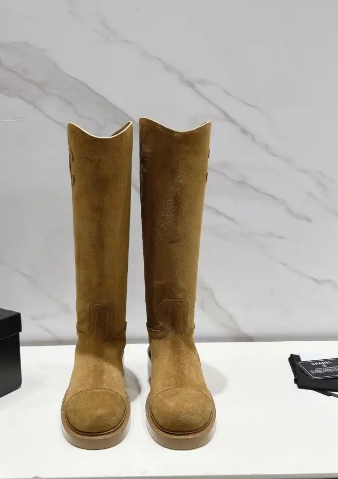 hype Chanel Boots