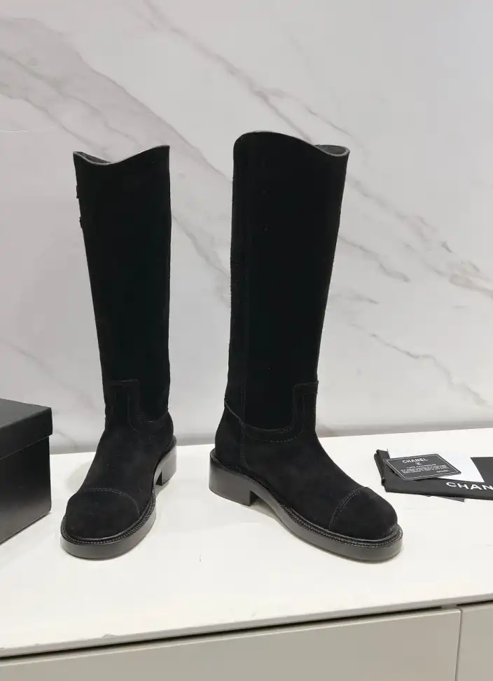 hype Chanel Boots