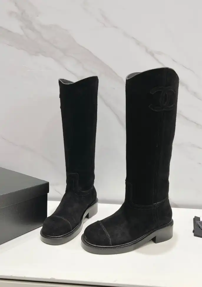 hype Chanel Boots