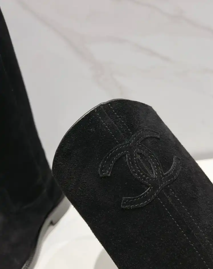 hype Chanel Boots