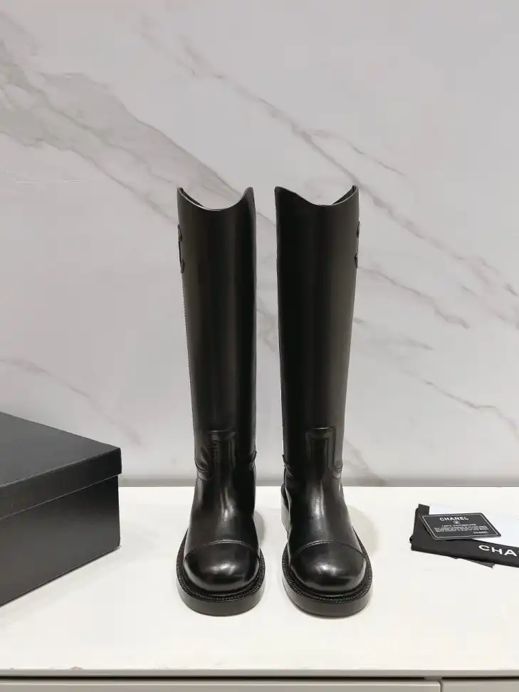 hype Chanel Boots