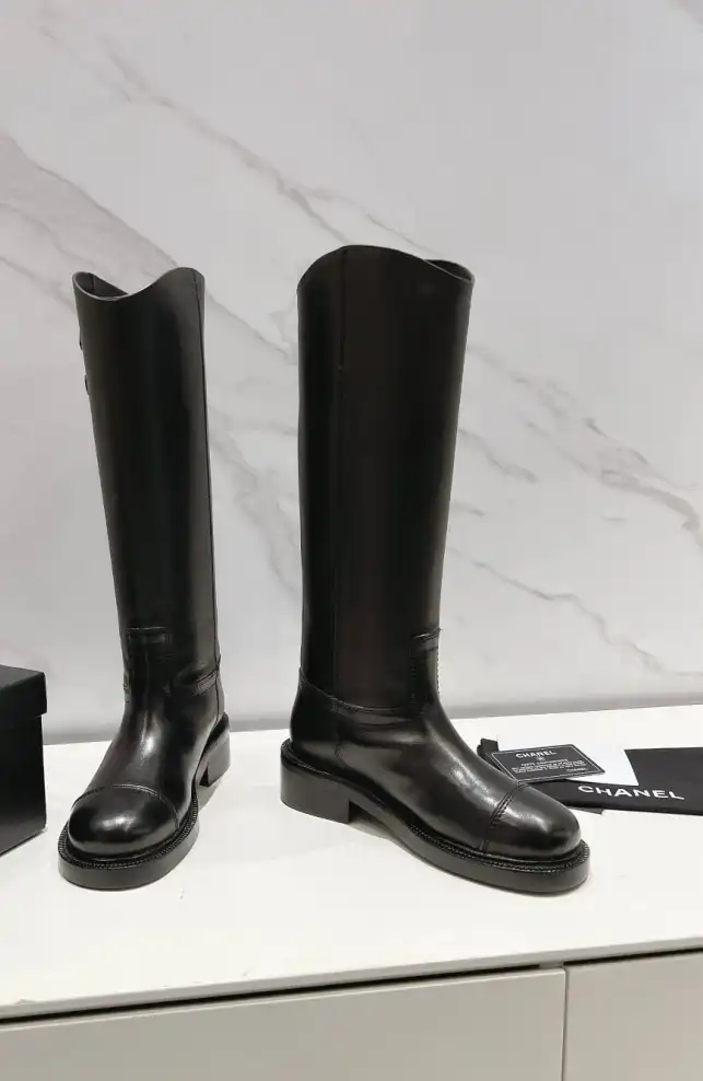 hype Chanel Boots