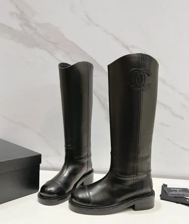 hype Chanel Boots