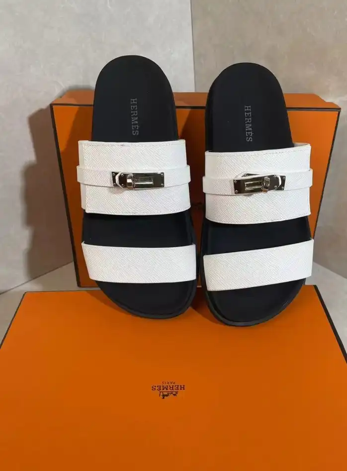 hype Hermes Slippers