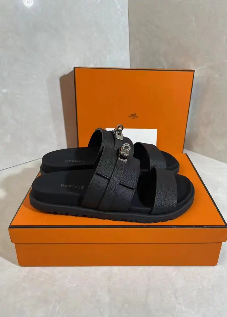 hype Hermes Slippers