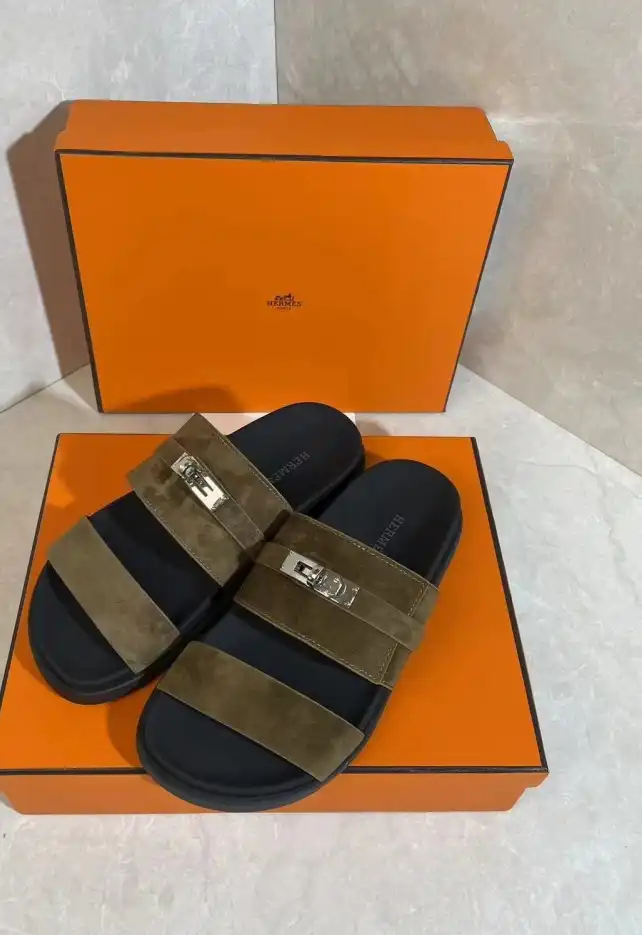 hype Hermes Slippers