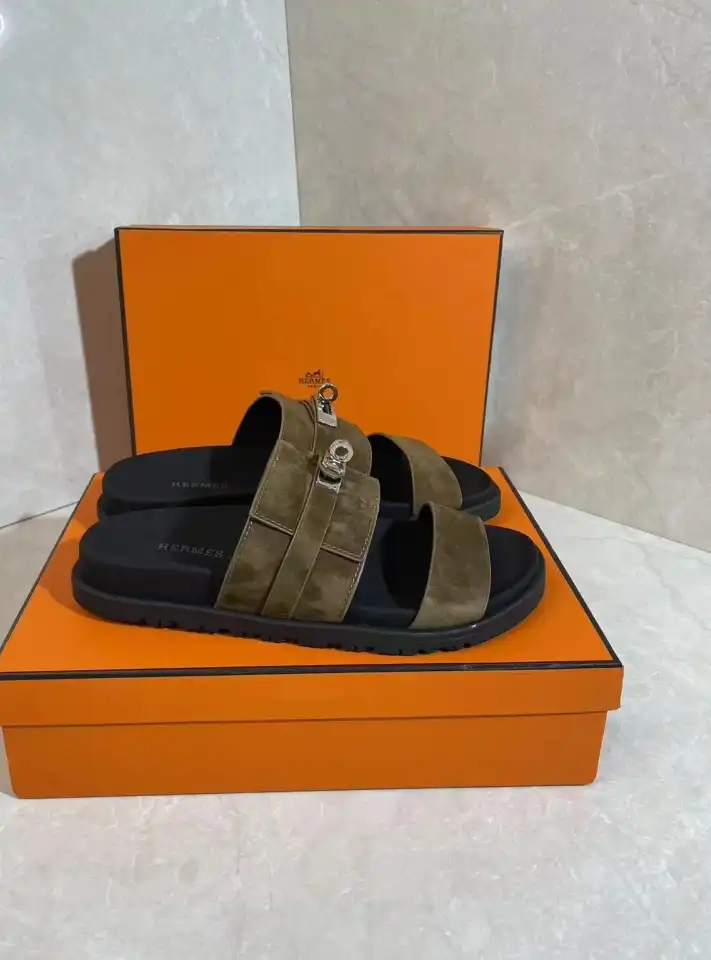 hype Hermes Slippers