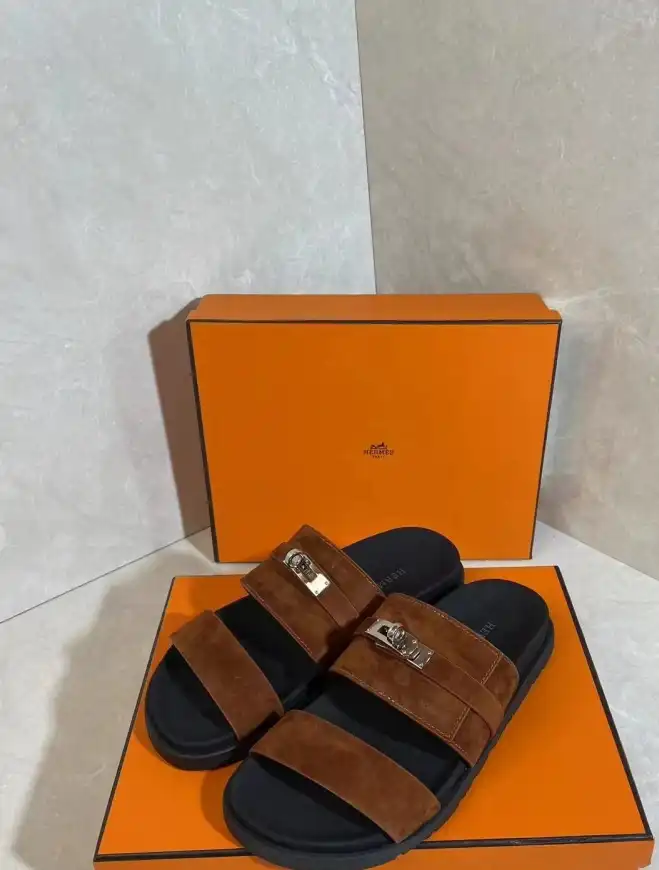 hype Hermes Slippers