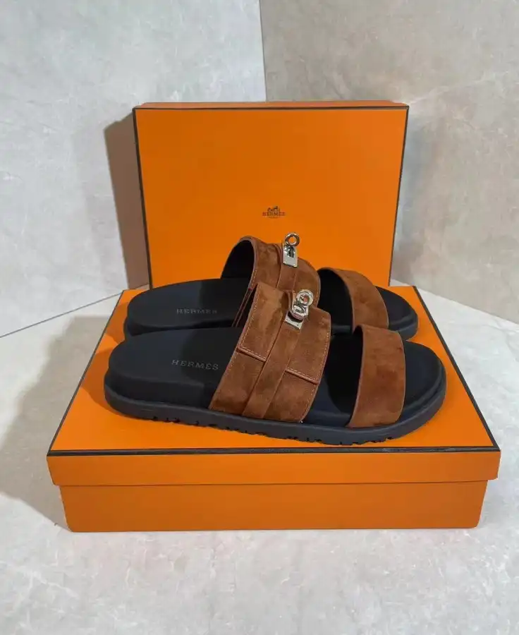 hype Hermes Slippers