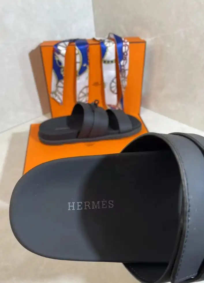 hype Hermes Slippers