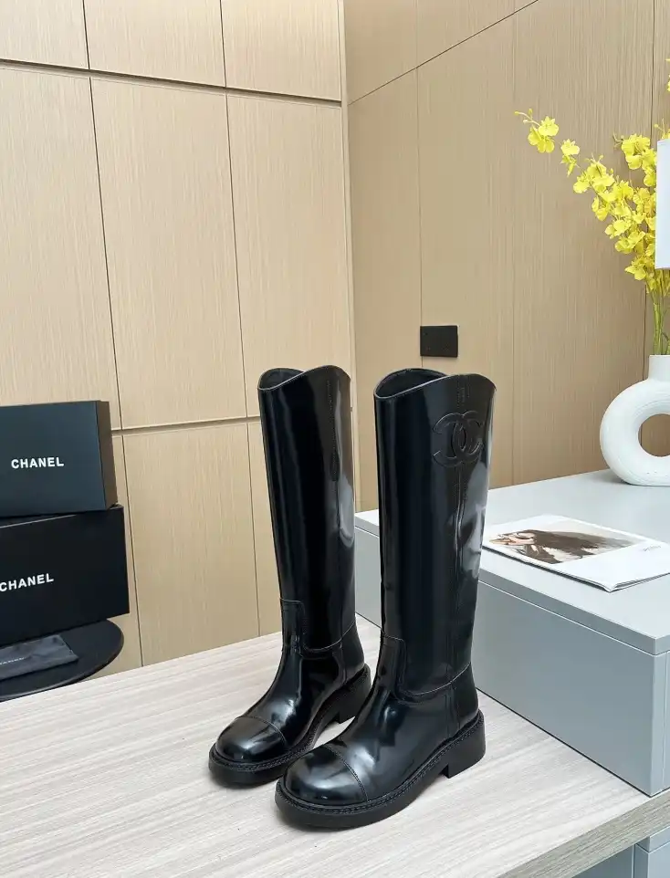 hype Chanel Boots