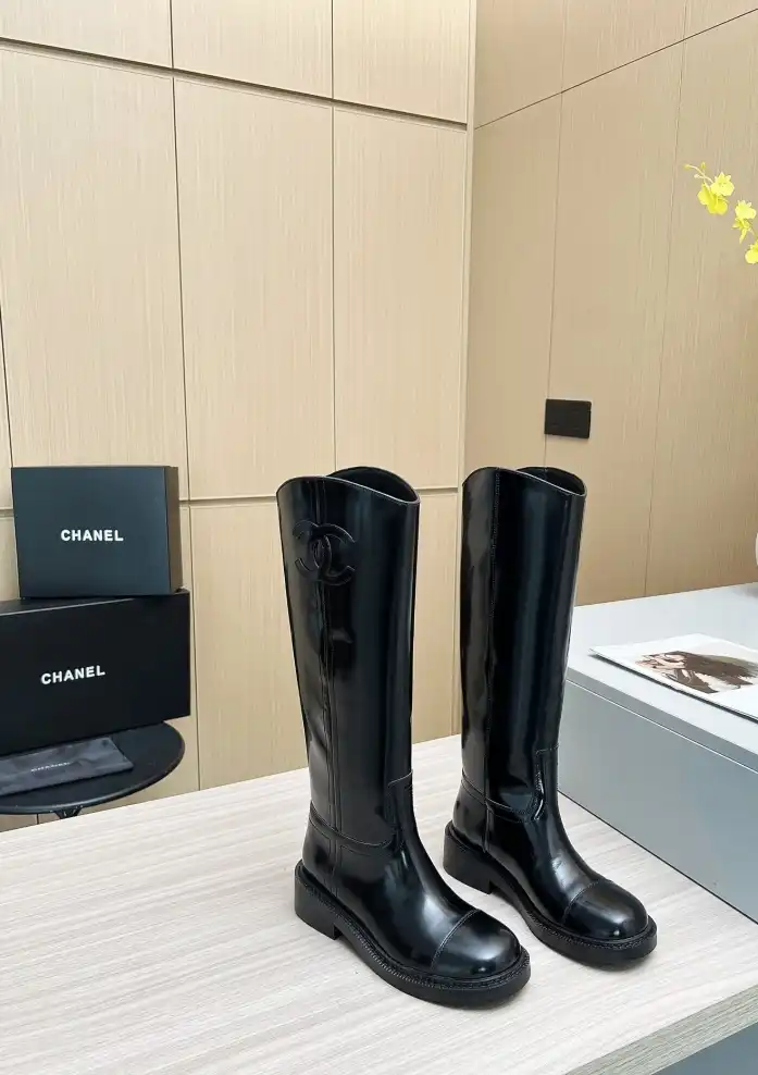 hype Chanel Boots