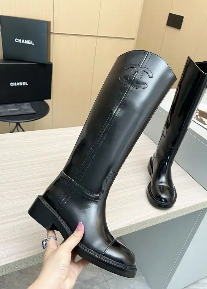 hype Chanel Boots