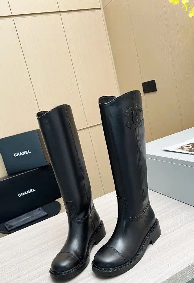 hype Chanel Boots