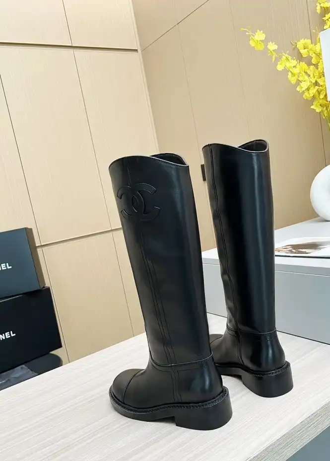 hype Chanel Boots