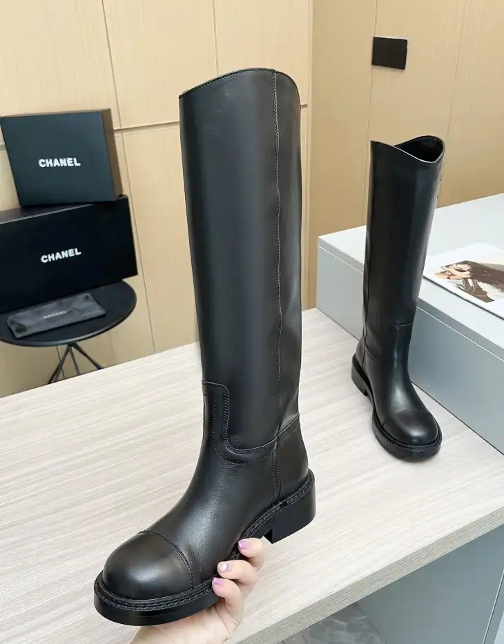 hype Chanel Boots