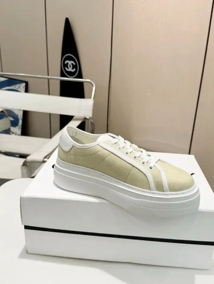 hype Givenchy Sneakers