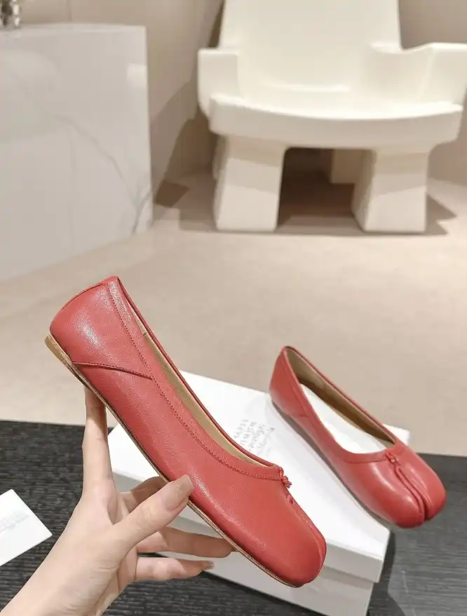 hype Hermes flat shoes