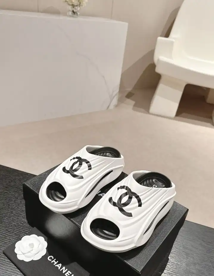 hype Chanel Slippers