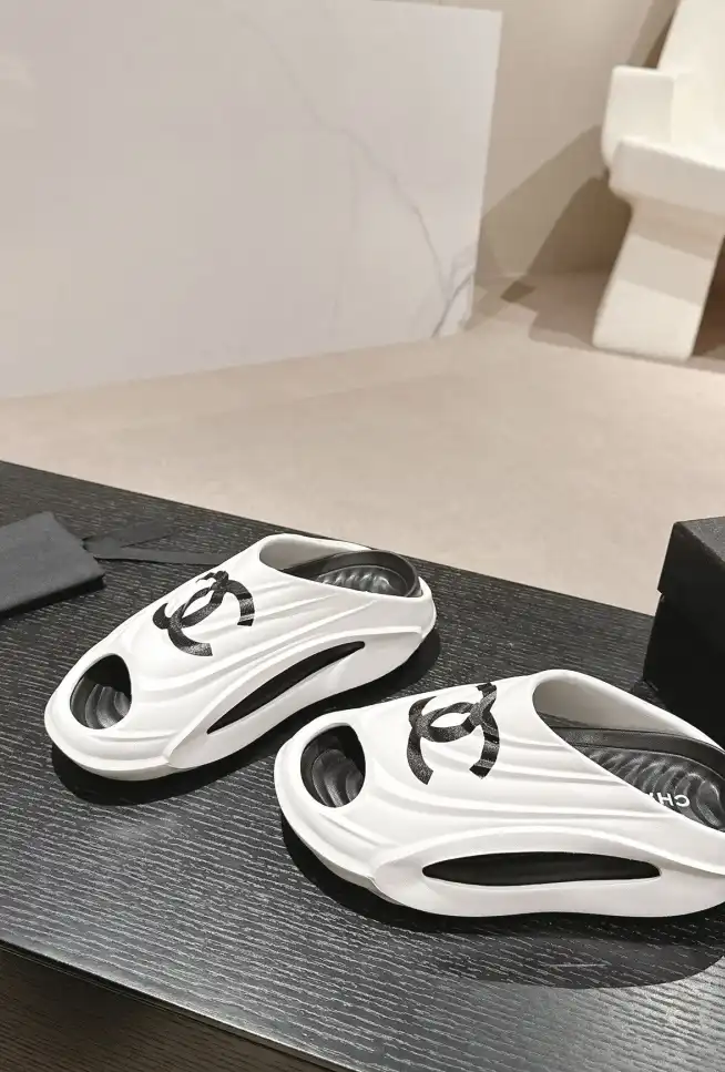 hype Chanel Slippers