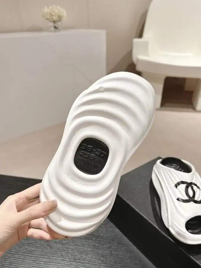 hype Chanel Slippers