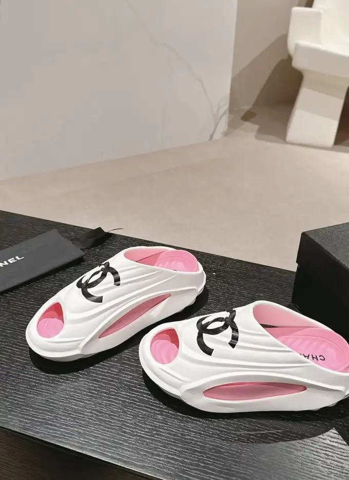 hype Chanel Slippers