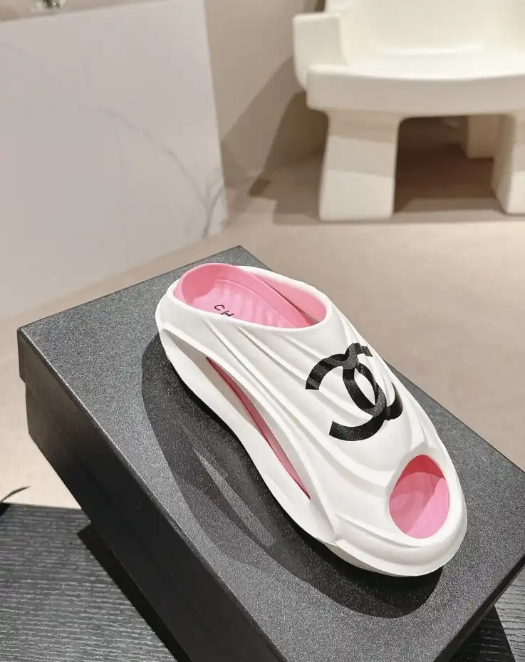 hype Chanel Slippers