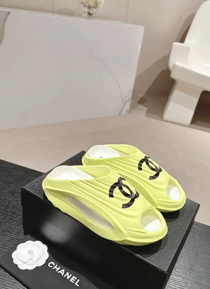 hype Chanel Slippers