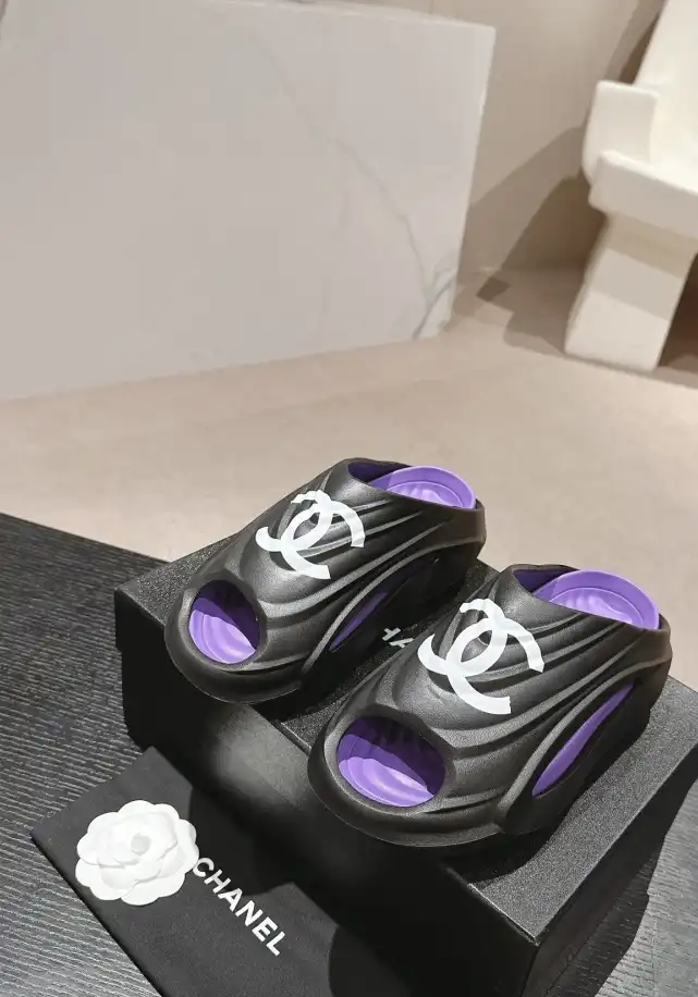 hype Chanel Slippers