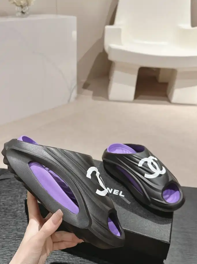 hype Chanel Slippers