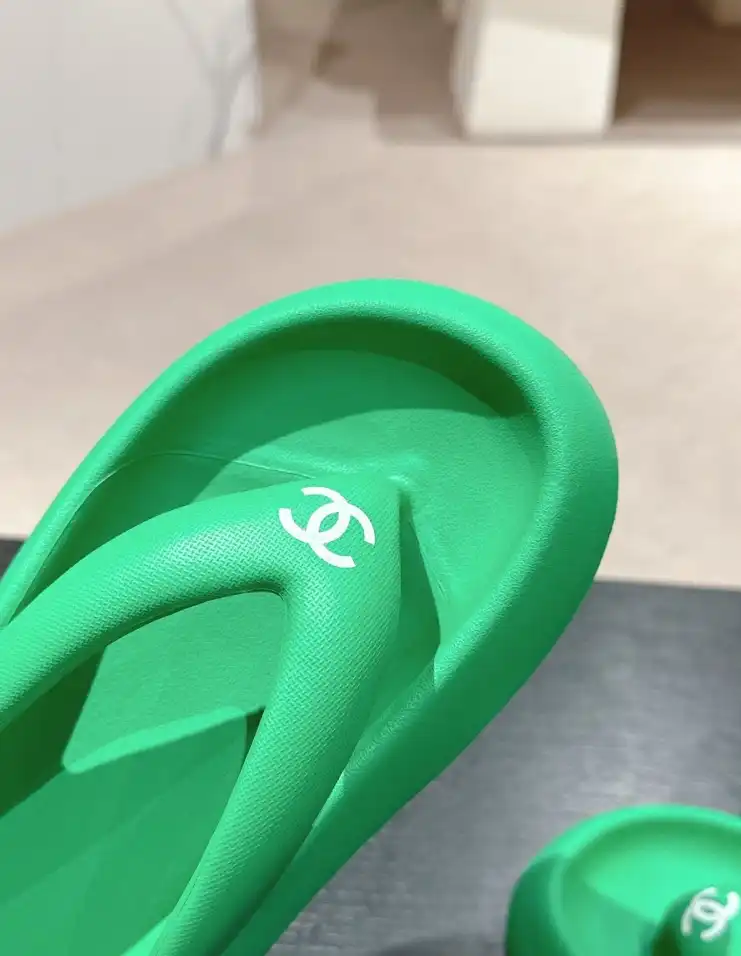 hype Chanel Slippers