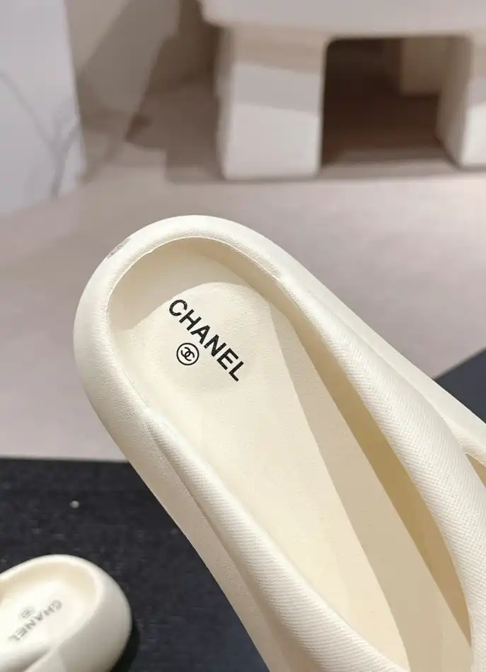 hype Chanel Slippers