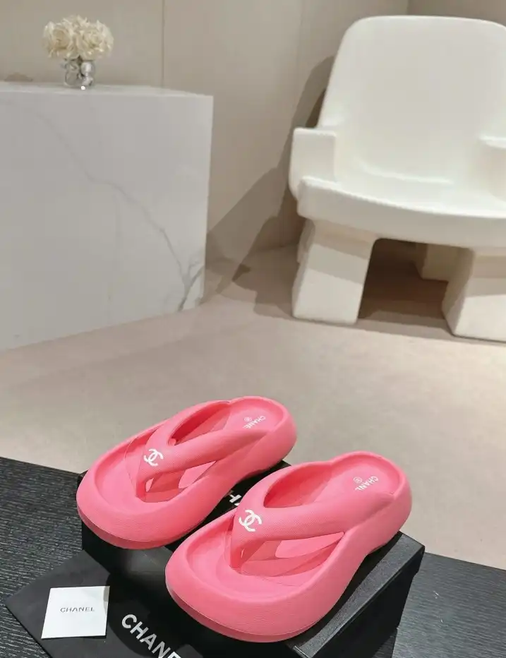 hype Chanel Slippers