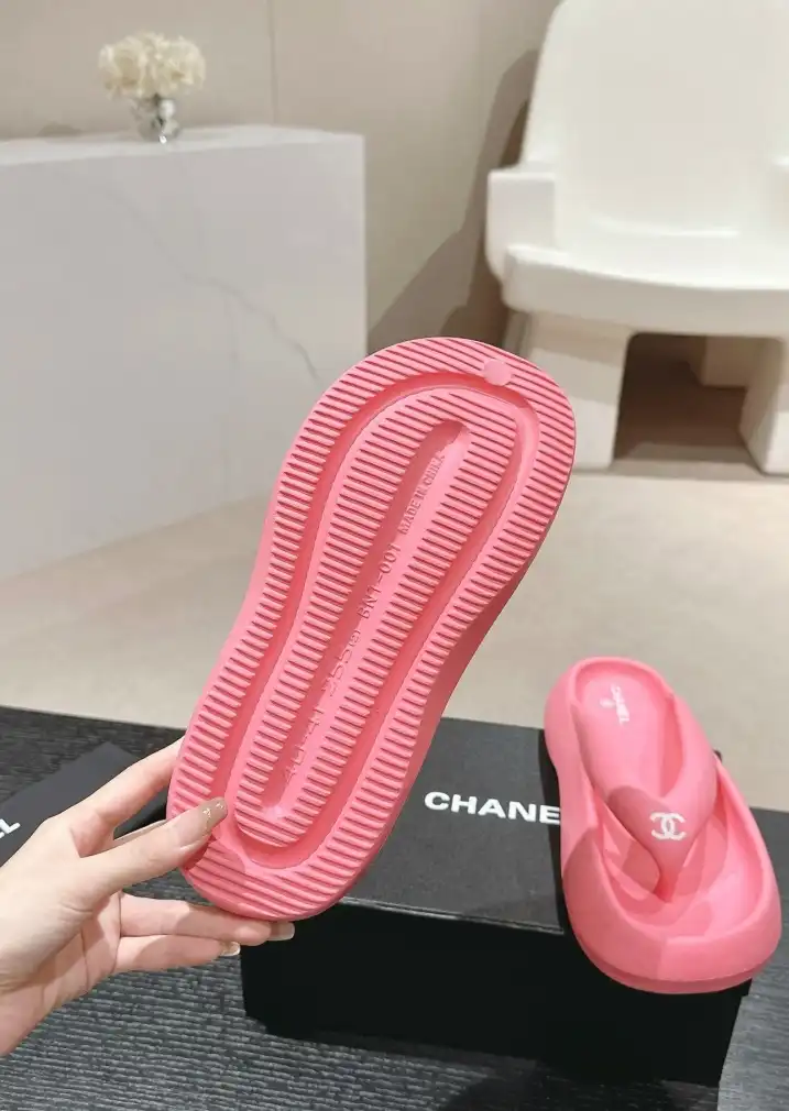 hype Chanel Slippers