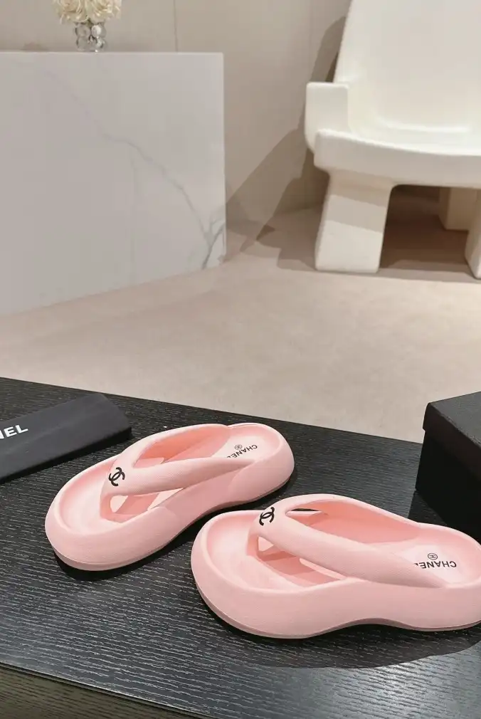 hype Chanel Slippers