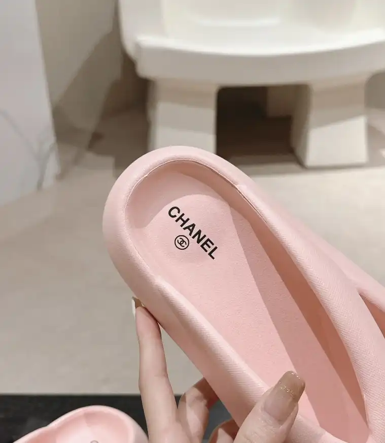 hype Chanel Slippers