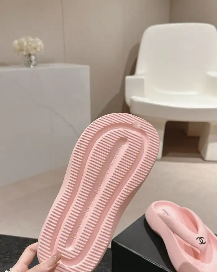 hype Chanel Slippers