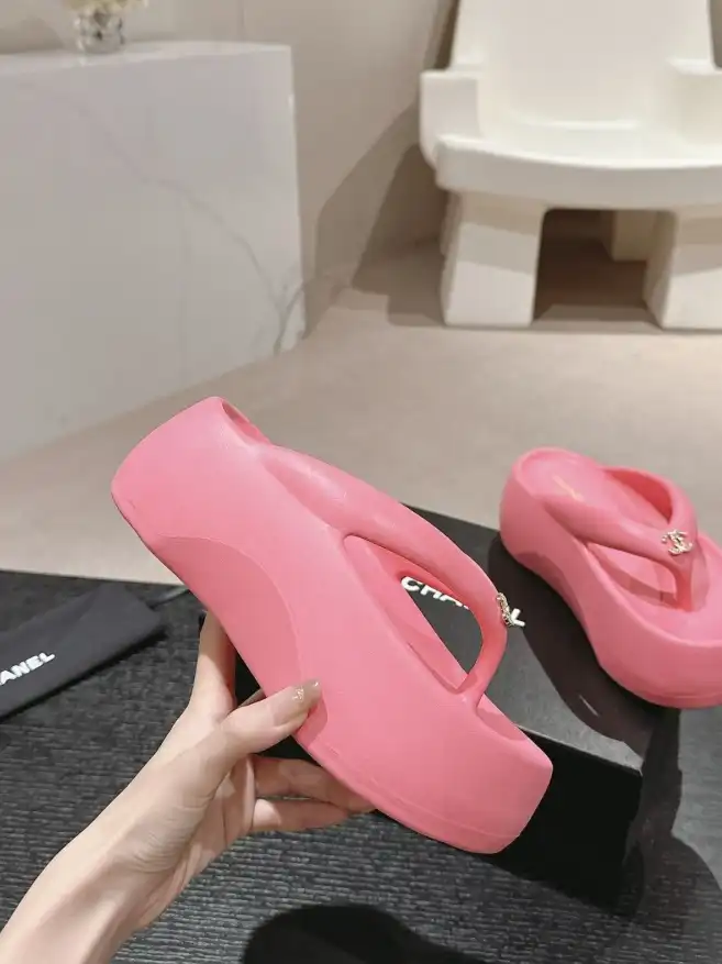 hype Chanel Slippers